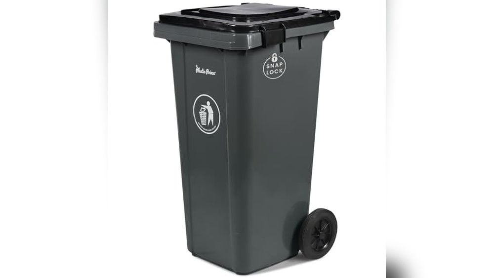 Best Outdoor Garbage Cans With Locking Lids And Wheels