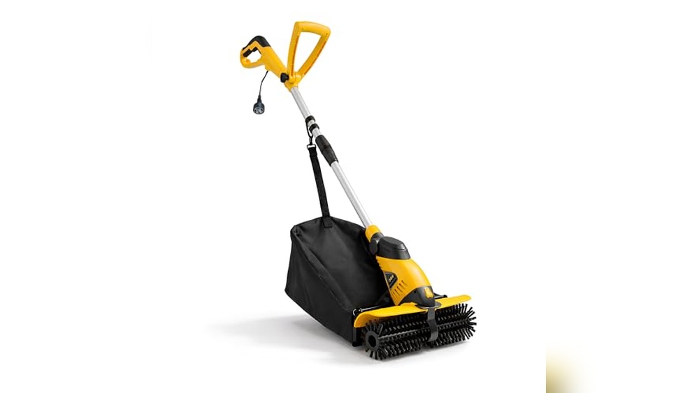 Best Vacuum for Artificial Turf