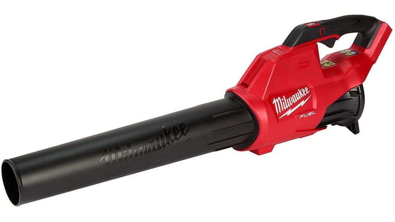 Milwaukee M18 FUEL Blower – In-Depth Review